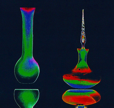 01,SE017,DP,Factured_Vases.jpg