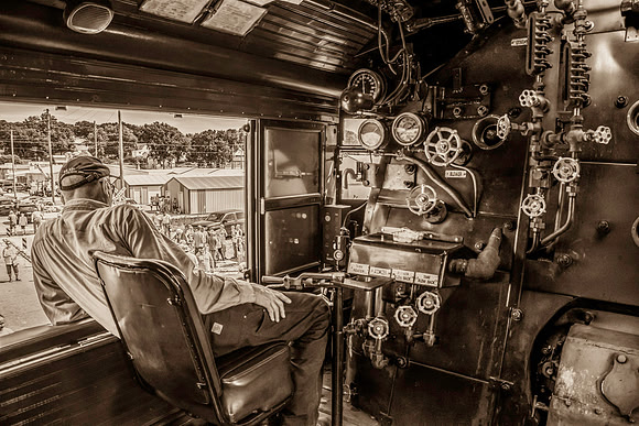 02,SE029,DB,View_From_The_Engine.jpg