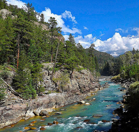 02,SE017,DP,River_in_Black_Hills.jpg